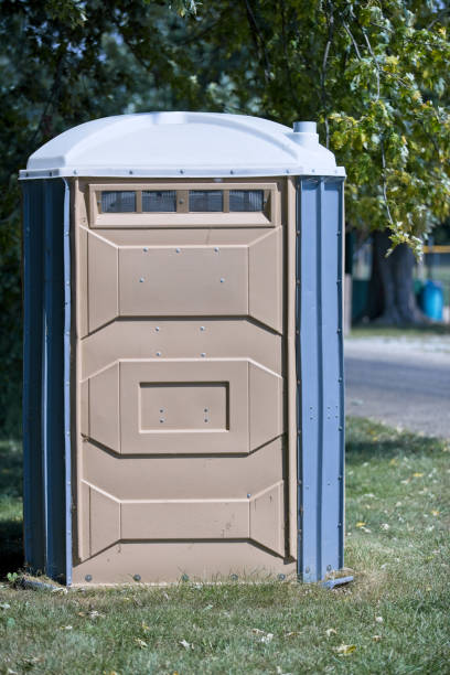 Portable Toilet Options We Offer in Chipley, FL