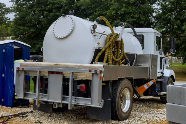Best Portable restroom trailer rental  in Chipley, FL